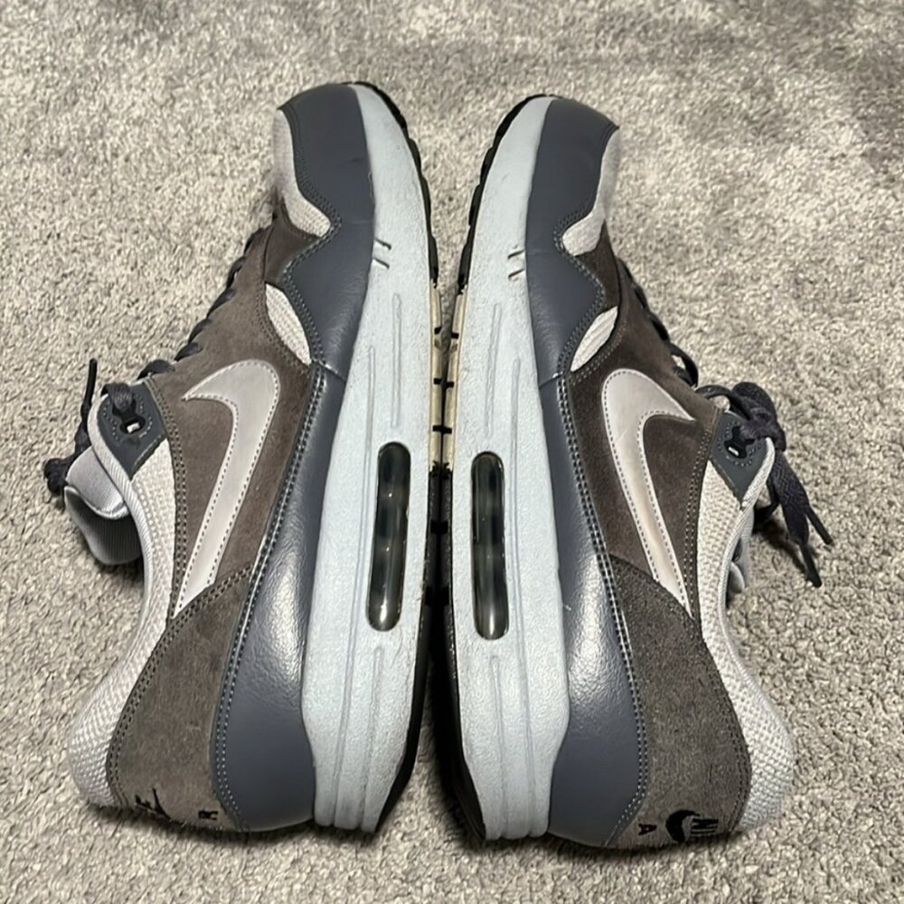 Nike Air Max 1 Essential Shoes Size 13 Wolf Grey - Picture 5 of 7